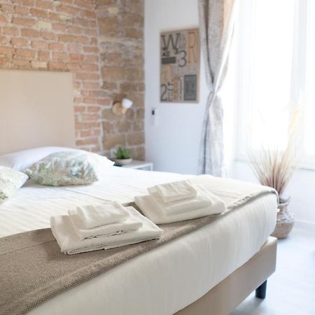 White Ostilia Guesthouse Рим Экстерьер фото